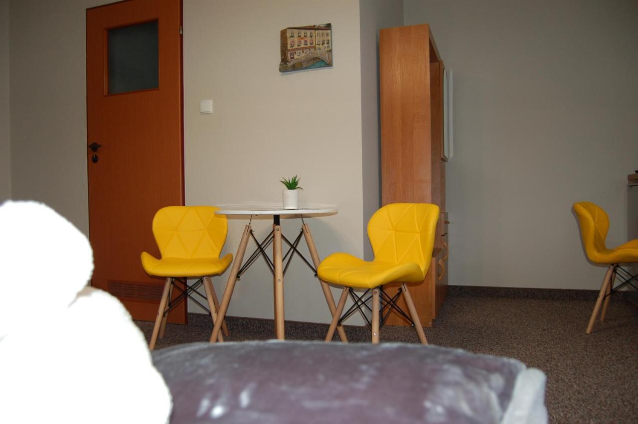 Lesne Zacisze Hotel Weremien Exterior photo