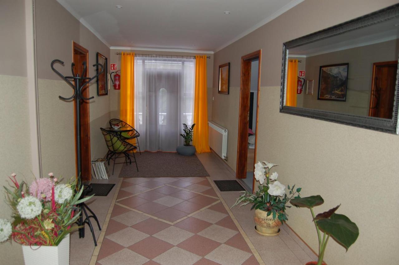 Lesne Zacisze Hotel Weremien Exterior photo